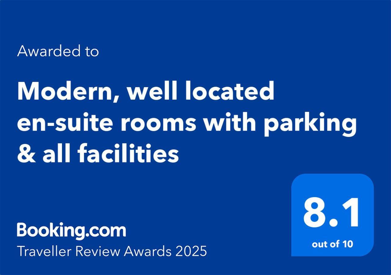 Modern, Well Located En-Suite Rooms With Parking - Orbitat Accommodations CBG Eksteriør bilde